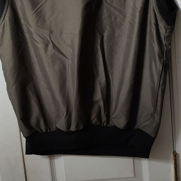 Mens Kittrell pullover vest  brown and black  Vest  Sz M - Picture 2 of 6